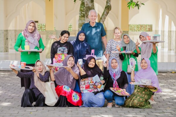 Wrapping Up a Joyful English Class for the Mamas