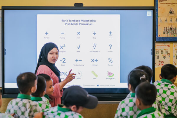 Interactive Learning Arrives at Peduli Anak